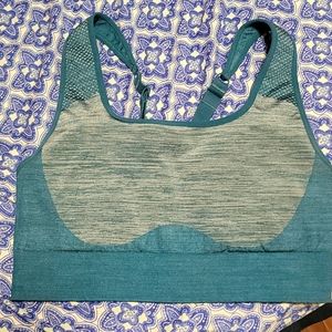 Fabletics sports bra
